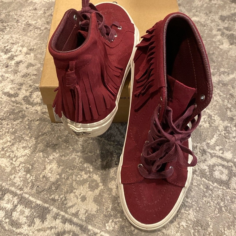 Women’s Vans Sk8-Hi Fringe Moc Port Royale Size 10